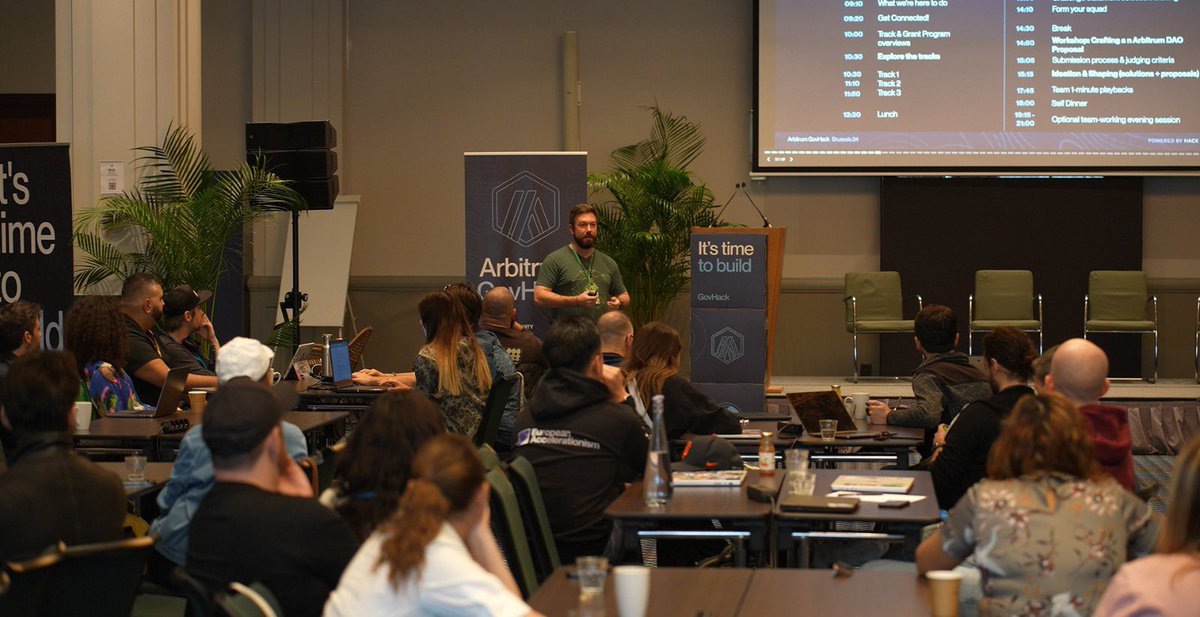 Arbitrum tweet media