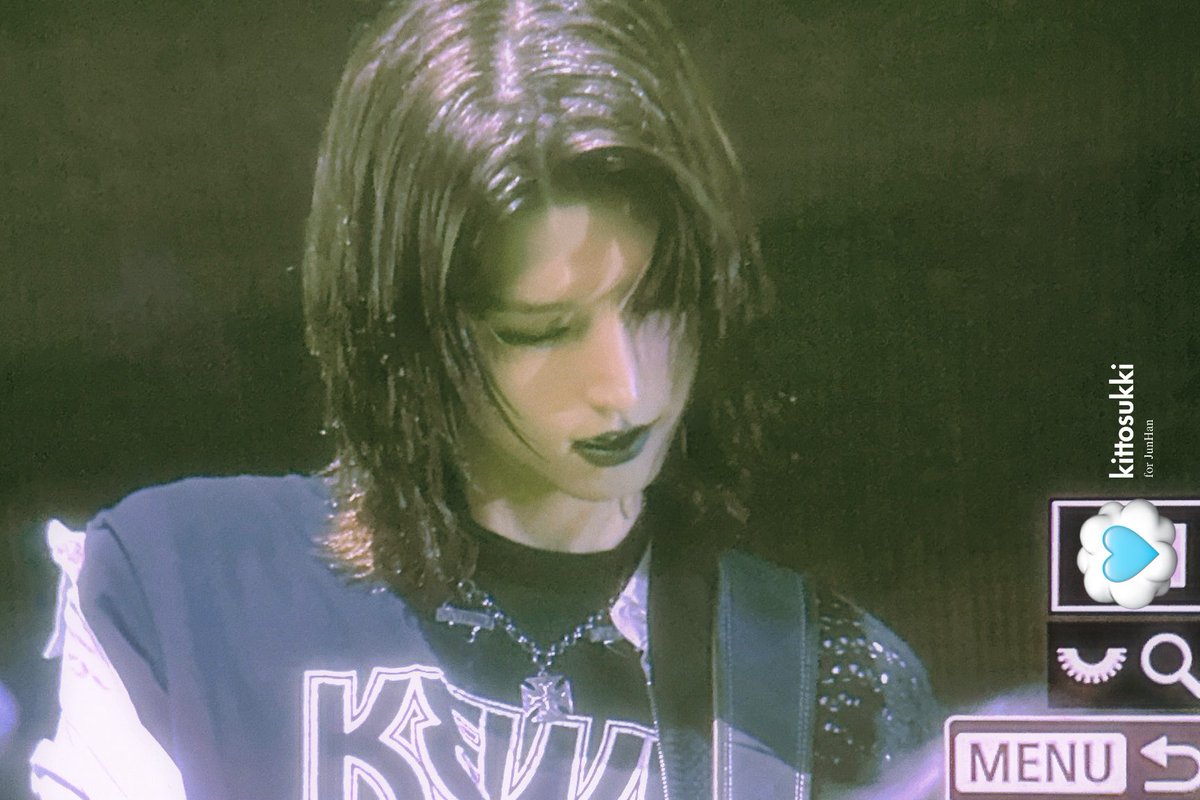 240707 

♠️

#준한 #JunHan  
#엑스디너리히어로즈 #XdinaryHeroes