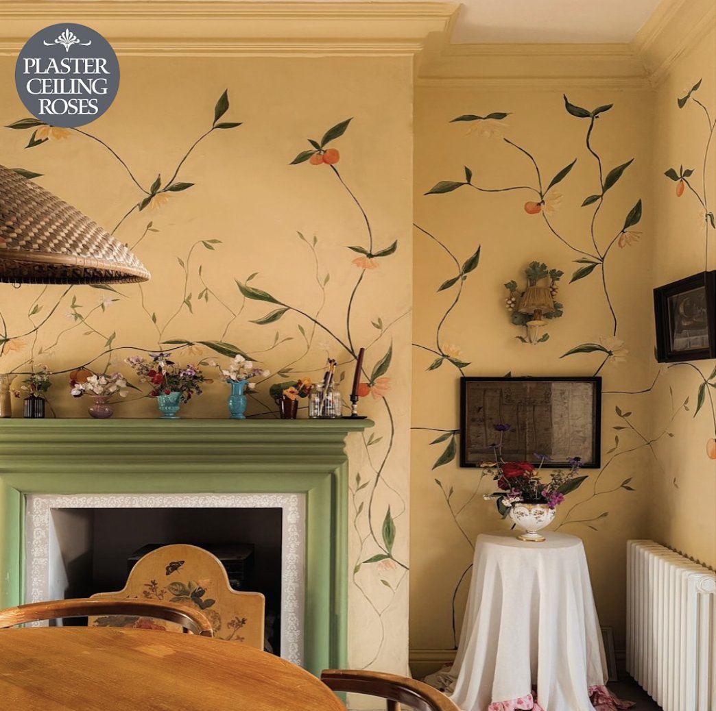 Summer vibes are in full swing! Anna’s stunning home renovations are all about those statement walls in bright, beautiful colors. She’s truly nailed the refreshing and beautiful look.
Photo Credits: @hope_and_the_house
Product code: LPC036