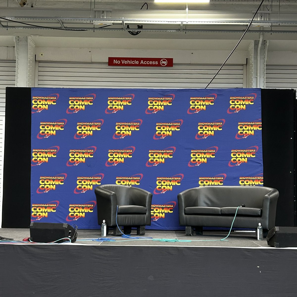 Forensic_Fan's tweet photo. Starting off the last day of LFCC with the Clare Higgins talk 😊❤️ https://t.co/jKcrsrFWSh
