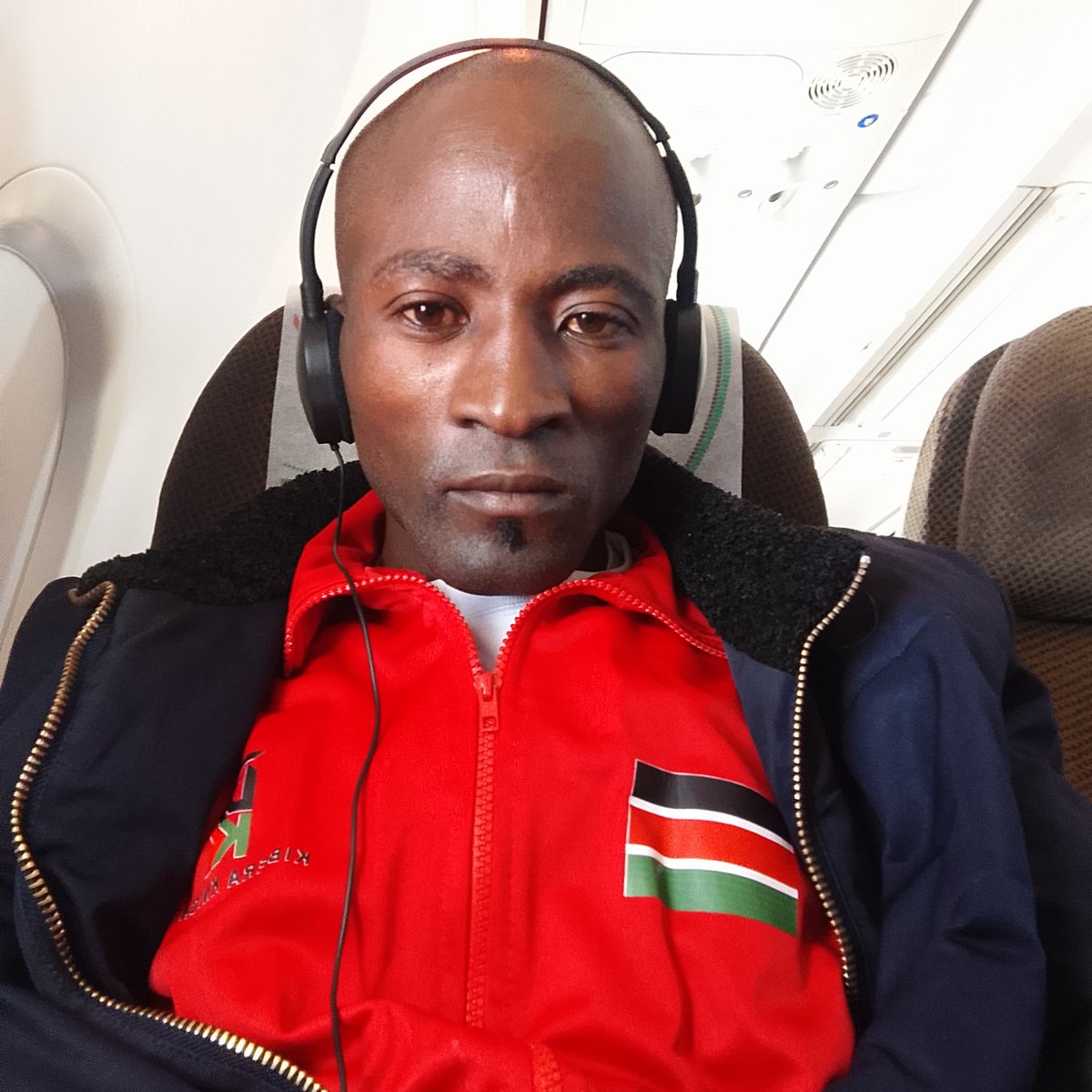 AkhonyaW's tweet photo. #NewProfilePic https://t.co/xyva1nAiRh