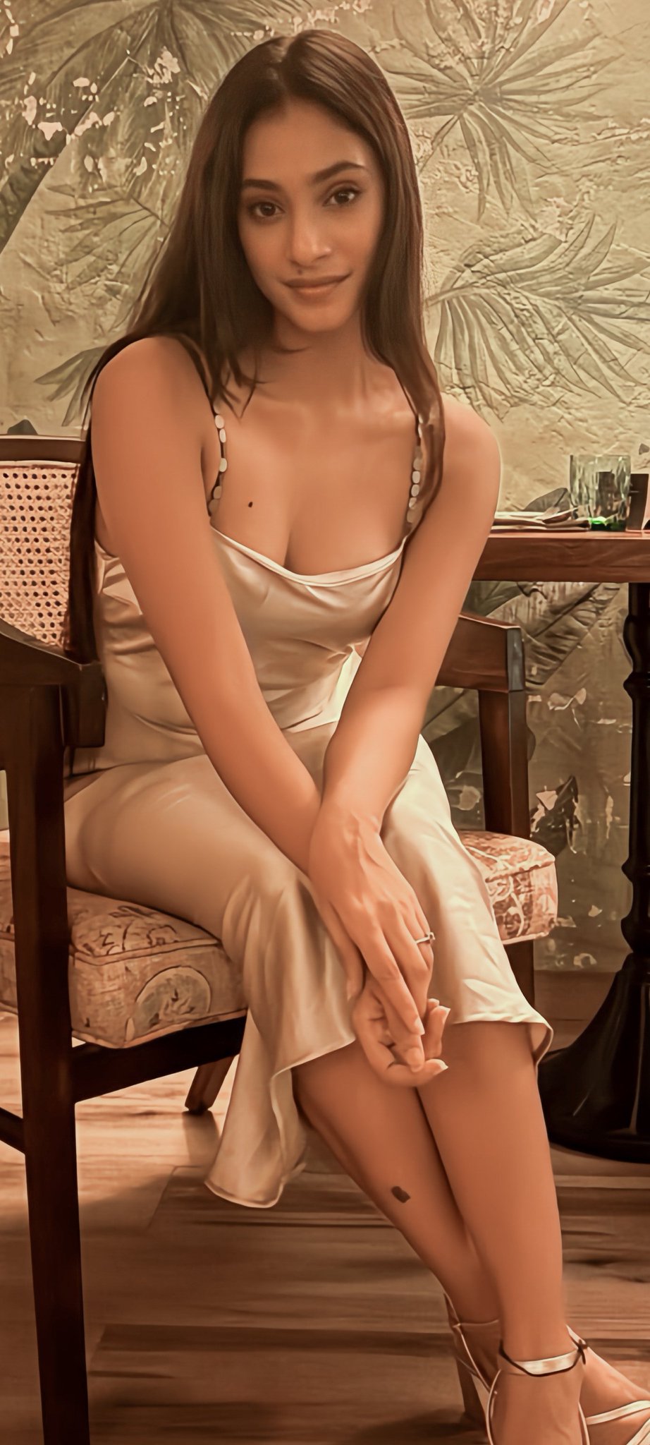 GR4Flw9bIAAZeBs?format=jpg&name=large