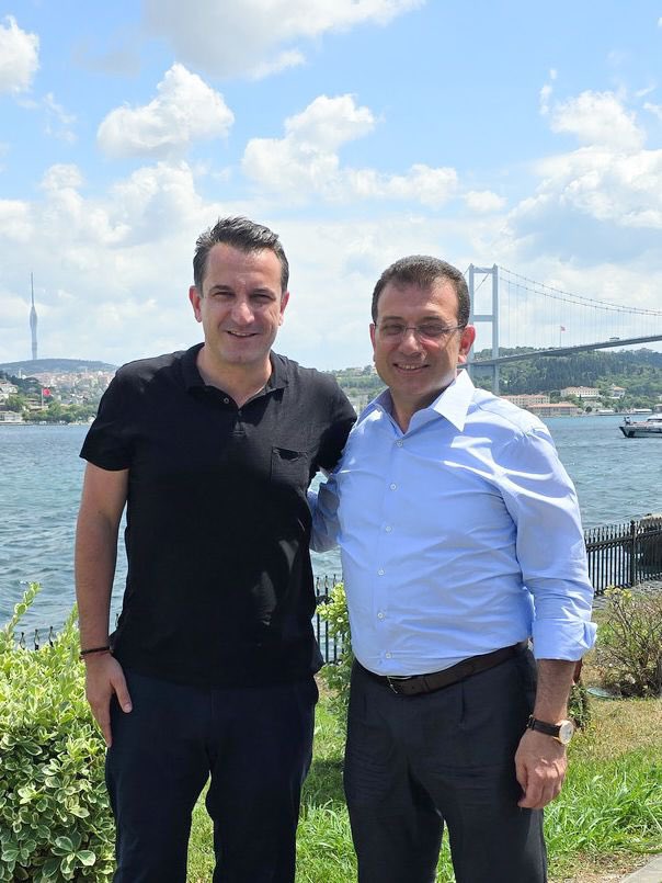 Erion Veliaj #MedCapitalCulture2025 🇪🇺🇦🇱 (@erionveliaj) on Twitter photo A quick day in Turkey to see my friend and mentor <a href="/imamoglu_int/">Ekrem İmamoğlu (International)</a> - the tireless mayor of Istanbul and founder of the Balkan Mayors network <a href="/b40_network/">B40 Network</a> 🇦🇱❤️🇹🇷
We have expanded the network, strengthened ties in the region and increased intra-city solidarity - that’s the spirit! A quick day in Turkey to see my friend and mentor <a href="/imamoglu_int/">Ekrem İmamoğlu (International)</a> - the tireless mayor of Istanbul and founder of the Balkan Mayors network <a href="/b40_network/">B40 Network</a> 🇦🇱❤️🇹🇷
We have expanded the network, strengthened ties in the region and increased intra-city solidarity - that’s the spirit!