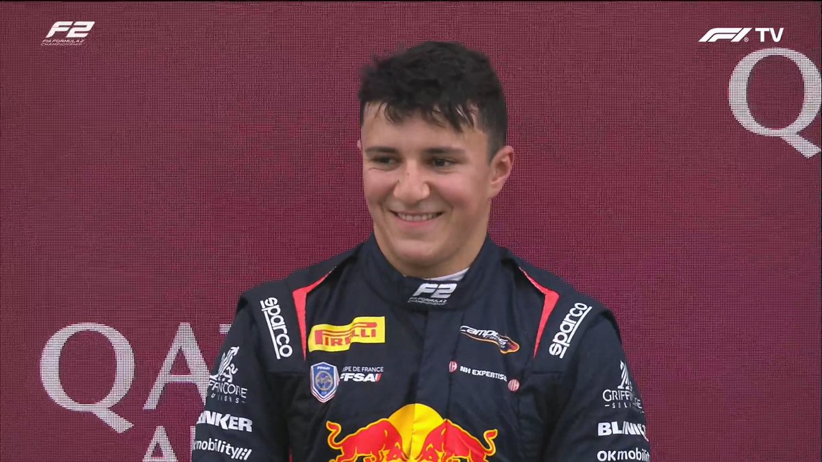 Dernier_Secteur's tweet photo. La Marseillaise à Silverstone 🇫🇷🎶🙌

#F2 #BritishGP 🇬🇧 https://t.co/8t0v7HrmHs