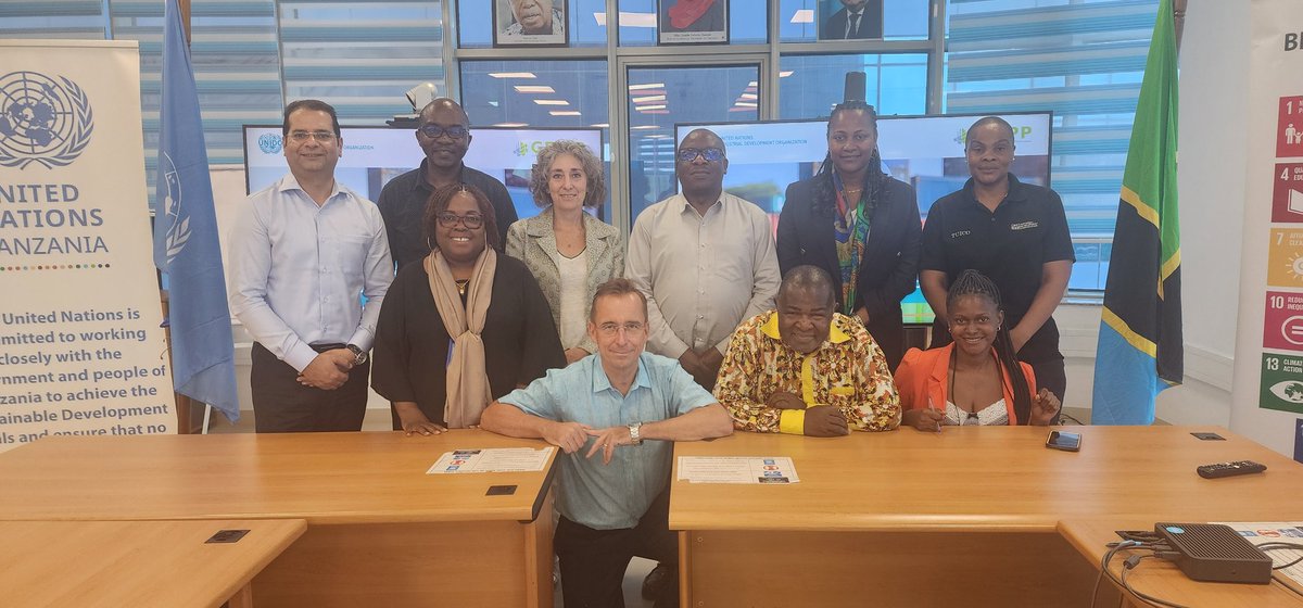 Debriefing of the Eco-Industrial Parks Light Touch Project in 🇹🇿 after a scoping mission. Attended by <a href="/Ofisiya_Rais_MU/">President's Office - Planning and Investment</a>, <a href="/Tanzania_epza/">Export Processing Zones Authority</a>, <a href="/ndctanzania/">National Development Corporation (NDC)</a>, <a href="/viwandabiashara/">Wizara ya Viwanda na Biashara</a>. The project is within <a href="/UNIDO/">UNIDO</a>’s Global Eco-Industrial Parks Programme (GEIPP), which is funded by <a href="/SECO_CH/">SECO</a>.