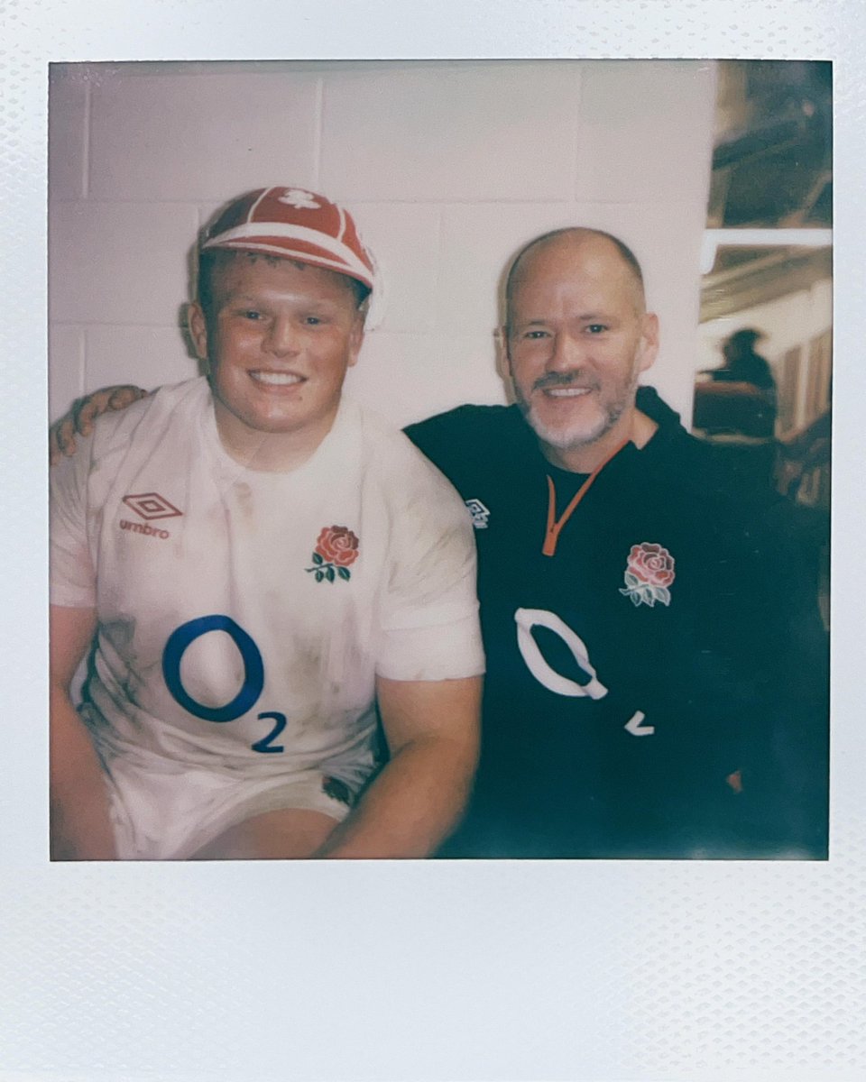 Mike Lancaster (@mikephys) on Twitter photo Things you love to see!
Congratulations <a href="/fin_baxter/">Fin Baxter</a> - richly deserved!
<a href="/EnglandRugby/">England Rugby</a>
<a href="/Harlequins/">Harlequins ๐</a> Things you love to see!
Congratulations <a href="/fin_baxter/">Fin Baxter</a> - richly deserved!
<a href="/EnglandRugby/">England Rugby</a>
<a href="/Harlequins/">Harlequins ๐</a>