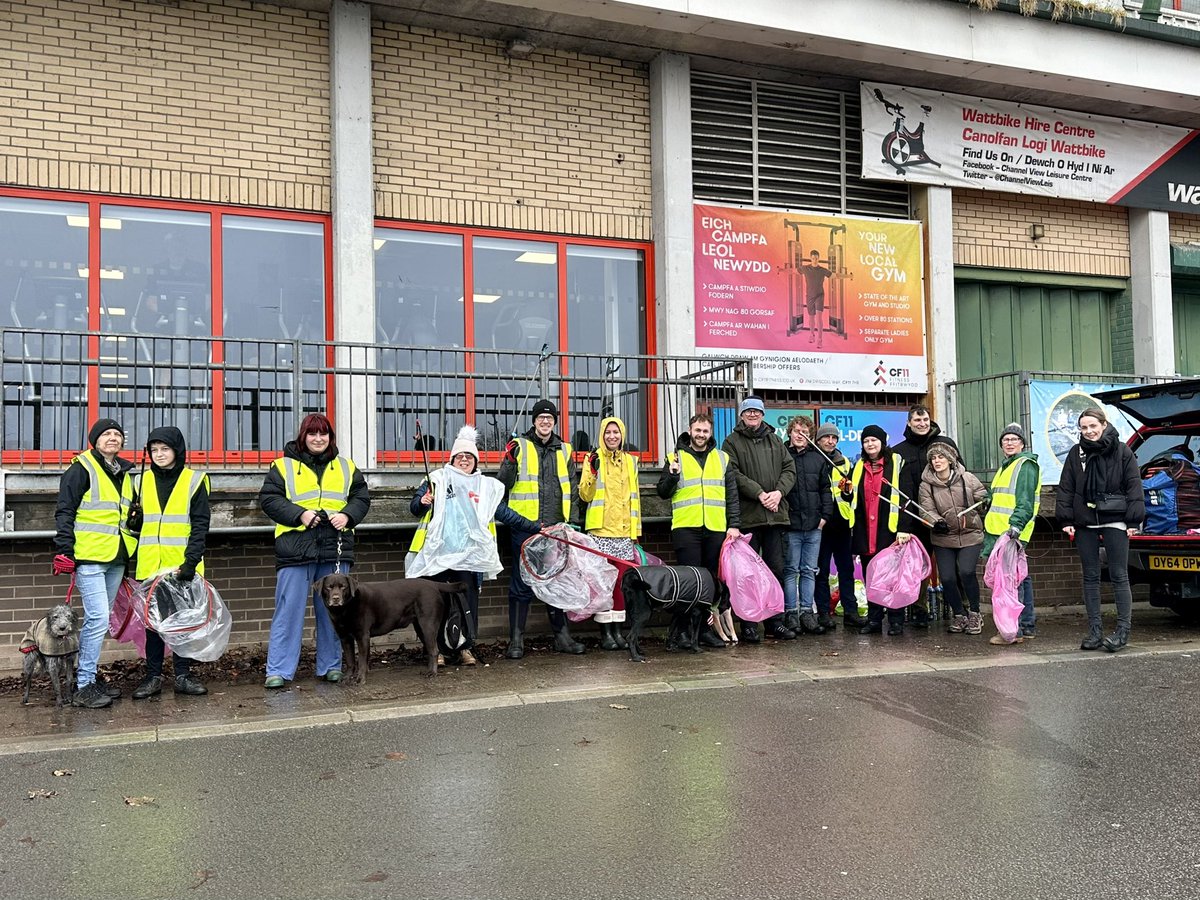 Help us make a difference to Grangetown before the schools break up! It’s our monthly litterpick Sun 14 July &amp; we’ll be cleaning up The Marl. Meeting 10am Jim Driscoll Way near @ChannelViewLeis. 
All welcome, all kit provided &amp; #TimeCredits for helping 💚

tinyurl.com/KGT-July-Litte…