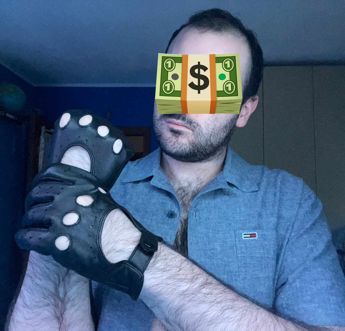 mrfspics's tweet image. Pretty expensive shirt: better reimburse it boys.
Approach.