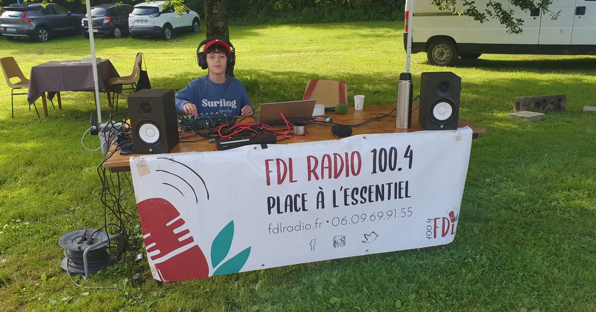 FDLRadio tweet media