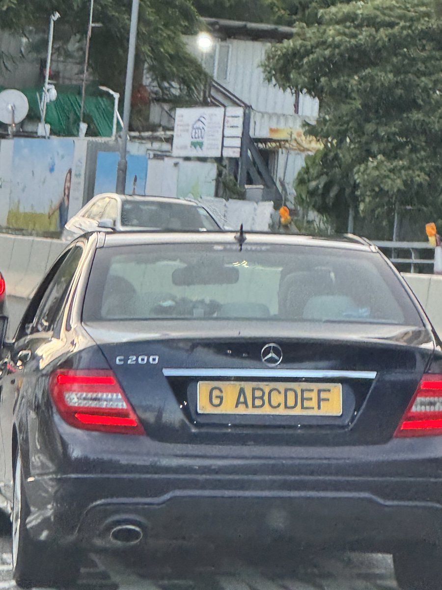 22degn's tweet photo. Wow you must be so rich to have a personalised plate!  This guy - I sure am, I had to bid hard to get this beauty. 🤦🏻‍♂️ https://t.co/9dVB3Tteja