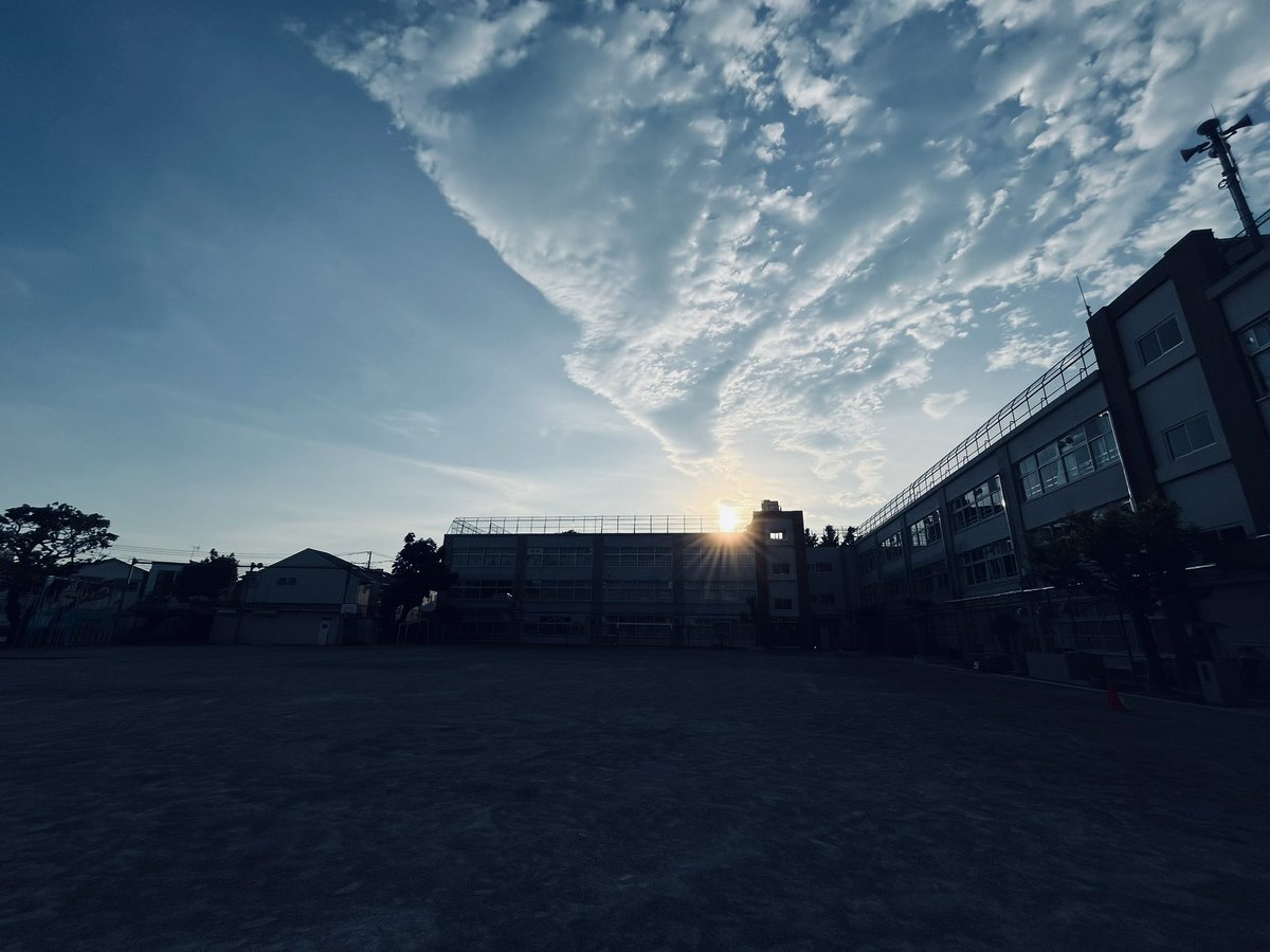 matsubocklee's tweet photo. 投票行きました。
少しづつでも、ひとりひとりが
本来の自分の太陽を輝かせて
生きられる時代でありますように。 https://t.co/bTahbDnwq3
