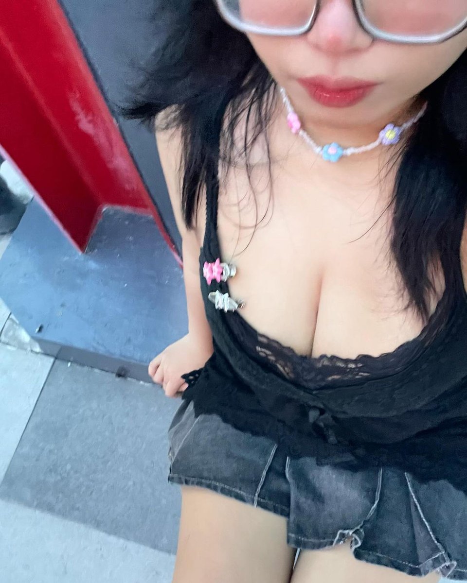 SeanSandra10467's tweet photo. bisalah ya buat jepit punya kamu😝 https://t.co/4dYsMOcg8z