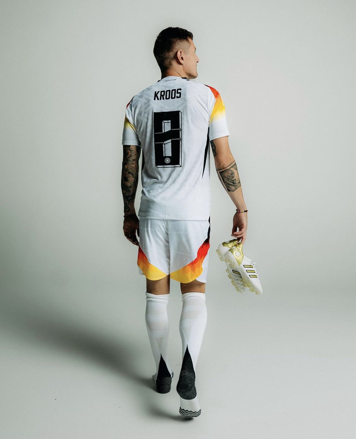 ‘Over and Out.’ German Legend Toni Kroos Pens Heartfelt Goodbye Post-Soccer Career.-huy678d