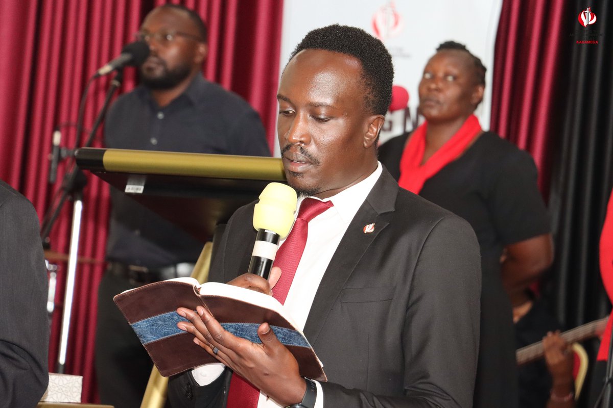 citamkakamega's tweet photo. Luke 22:20 In the same way, after the supper he took the cup, saying, “This cup is the new covenant in my blood, which is poured out for you.
#SundayService
#CITAMKakamega
#HolyCommunionSunday
#TakingNewTerritories
#TNT
#TIG https://t.co/fRAn5fHq7C