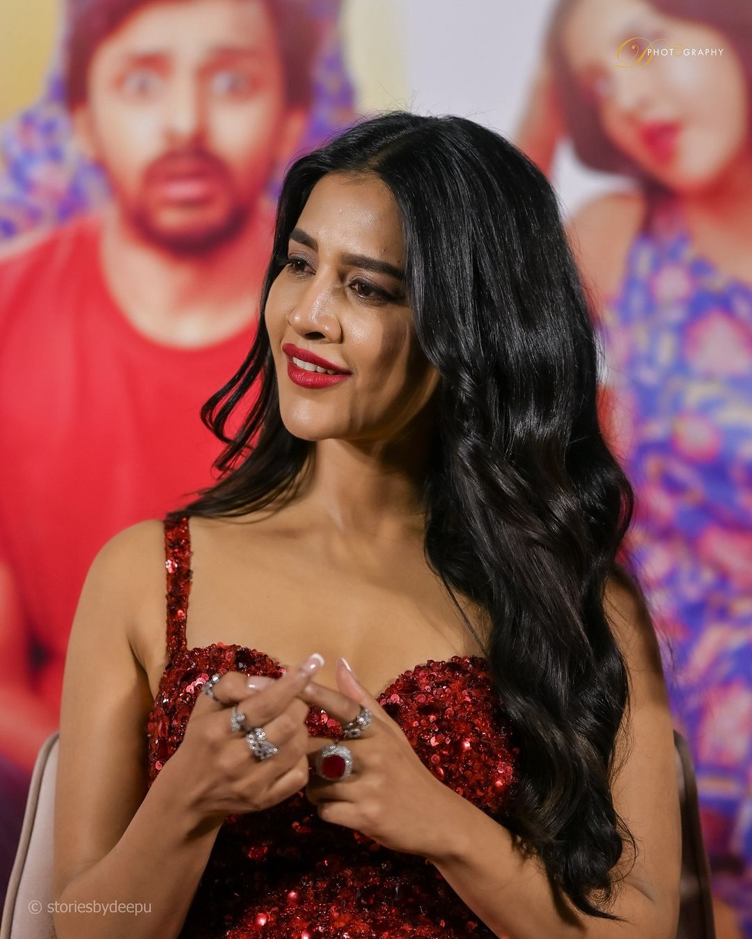 GR4QMU1a0AA1dfB?format=jpg&name=large