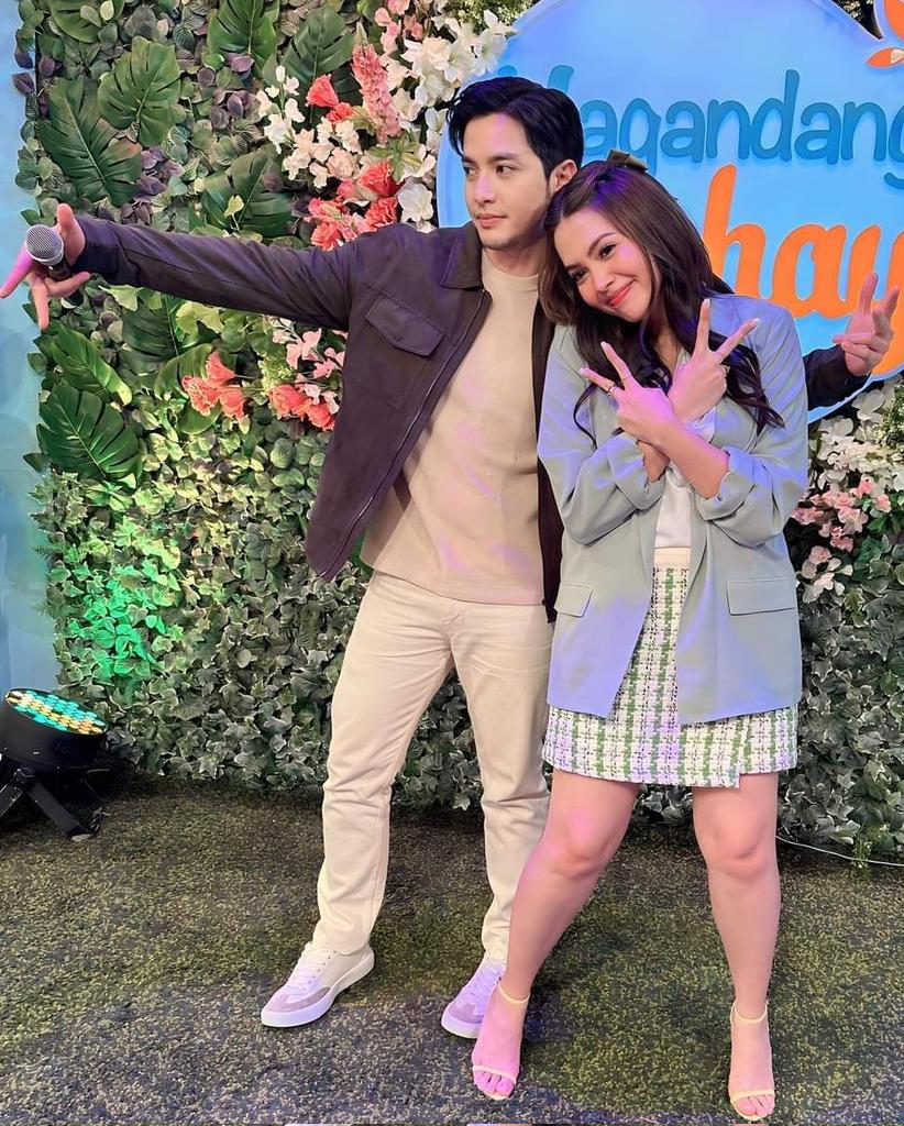 IStanAR02's tweet photo. goodluck sa inyo two @aldenrichards02 @yourjuliamontes

#ALDENRichards
#JuliaMontes https://t.co/3TgtlqM9Aw