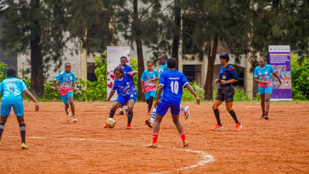 Le lancement du 3ème Na We We Sport Jamboree à Baffousam a été 👌🏿
✅️ autonomisation des jeunes 
✅️cohésion sociale 
✅️sport, culture et amusement 
A l'ordre du jour hier, avec le soutien de 🇨🇦  #FCIL. 🙏🏿 <a href="/loyocameroon/">LOYOC Cameroon</a> <a href="/UNFPACameroon/">UNFPACameroon</a> <a href="/minjec237/">Minjec Cameroun</a> &amp; d'autres partenaires