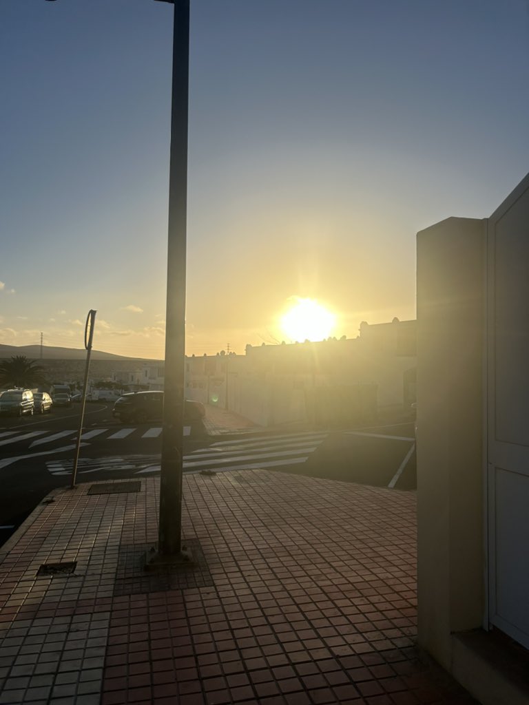 robsnbobsss's tweet photo. @Syndicate would you just look at that view 🇪🇸 https://t.co/haRjsYghYN