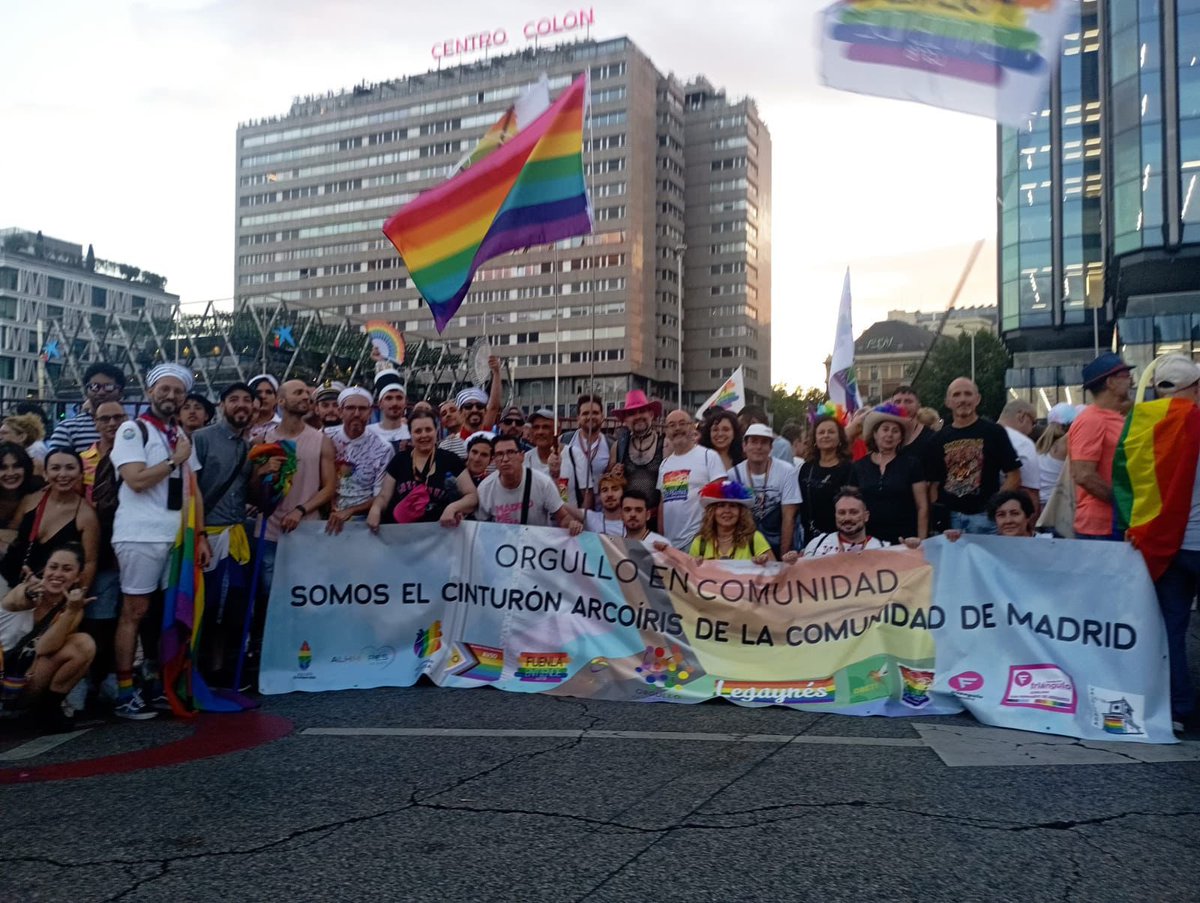 Manifestación Orgullo2024. #OrgulloEnComunidad #QuedadaLegaynés Gracias a todas las personas que lo hicieron posible.
