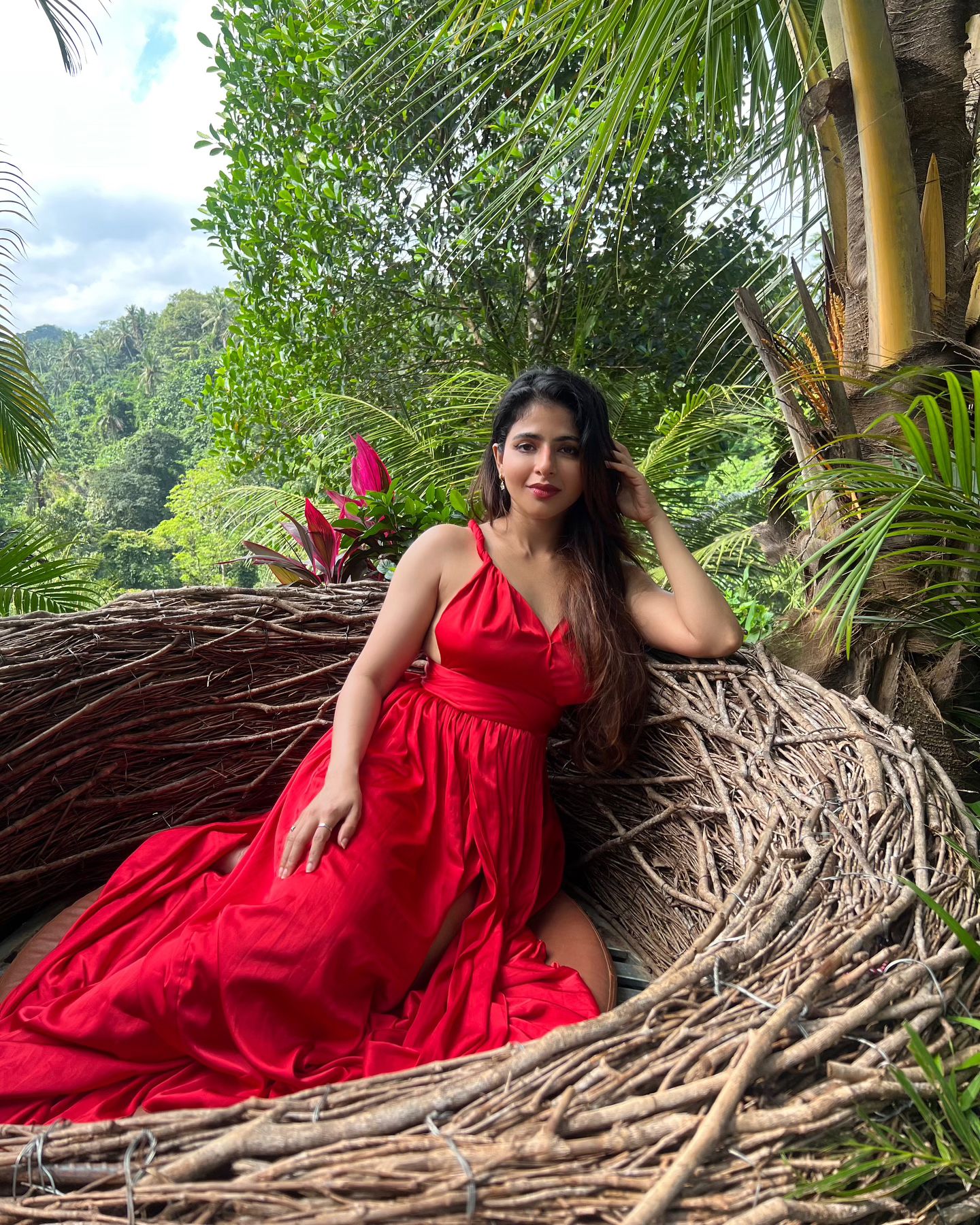 GR4Z0NFbMAA8nZq?format=jpg&name=large