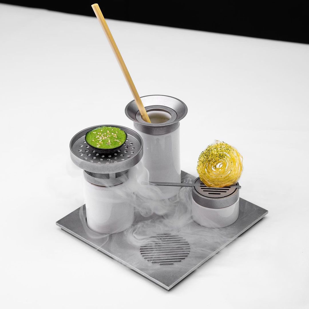 guysavoy's tweet photo. L’été au fil de l’ortie sur les toits de Paris.
#guysavoy #guysavoyparis #ortie #nettle #été #summer #restaurant #restaurants #artdevivre #artdevivrealafrancaise #frenchartdevivre #cuisine #cuisinefrancaise #cuisinefrançaise #gastronomie #gastronomiefrancaise #gastronomiefrançaise #food #paris