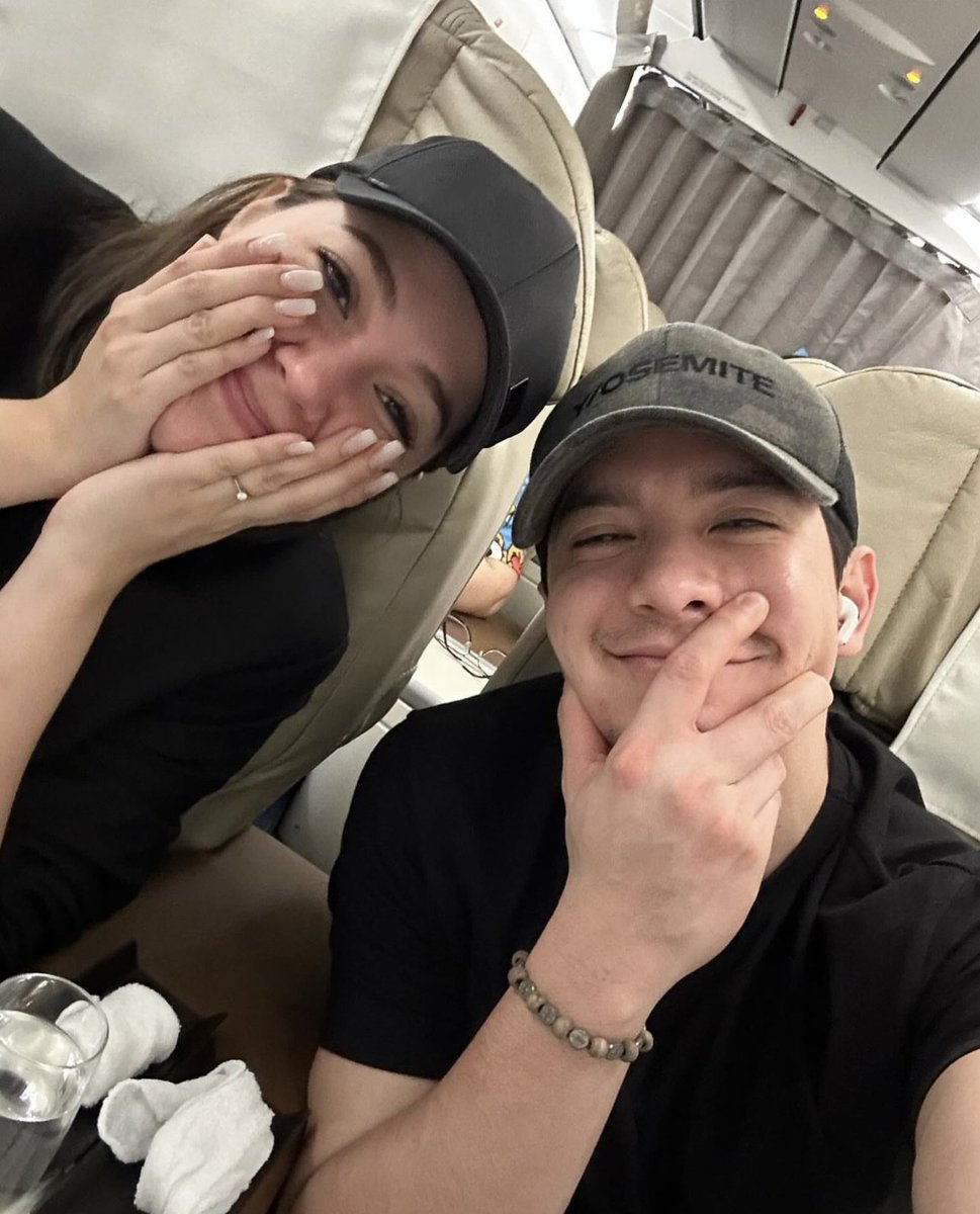 ILY_Faulkerson's tweet photo. Sana kumpleto yung fave trio ko tonight 🙏

Team AJA *ctto Kermit

@aldenrichards02 
@yourjuliamontes @bukitkitlang 
#FiveBreakUpsAndARomance
#ALDENRichards 
#JuliaMontes https://t.co/y8hTtitdY7