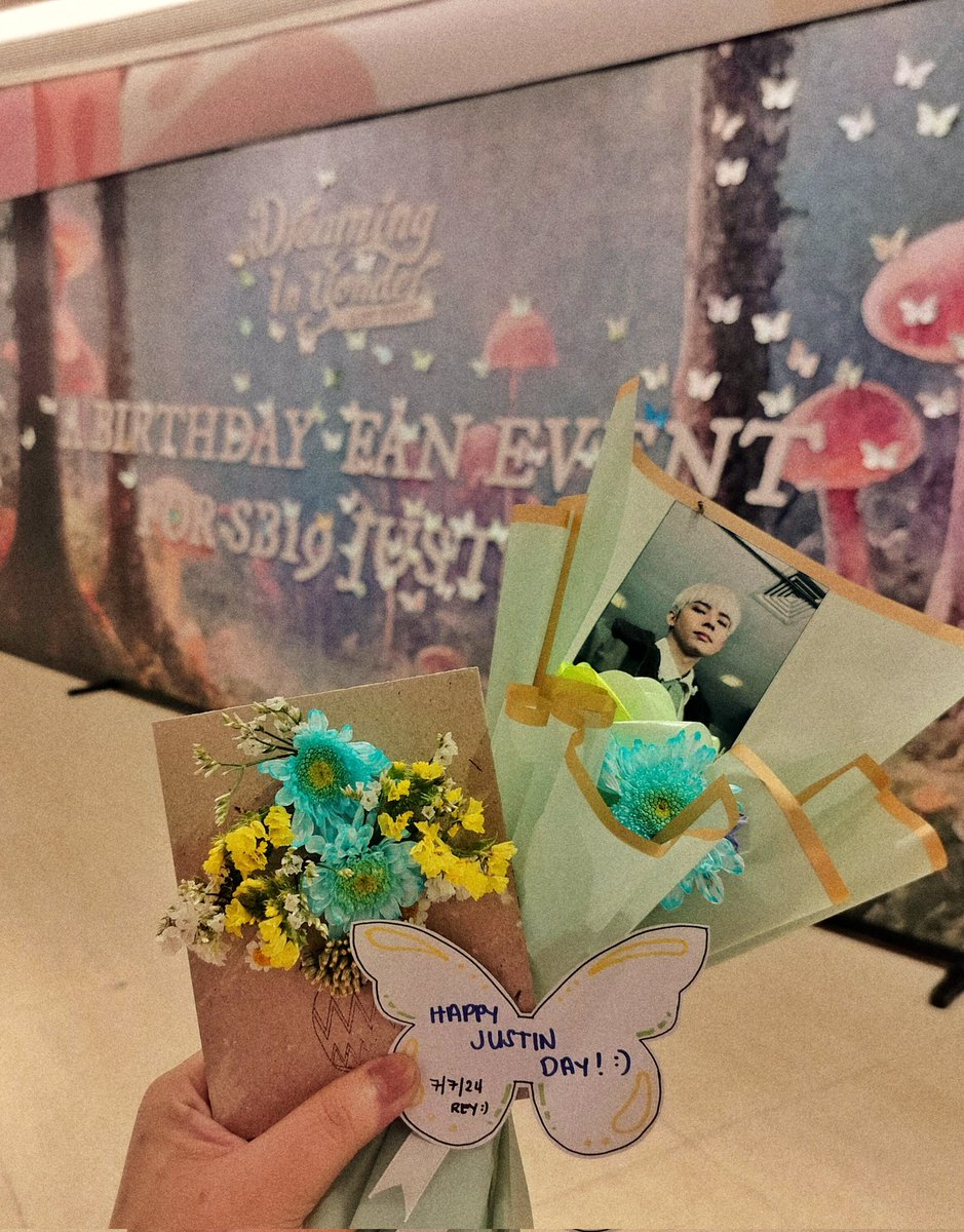 svtchanhao_o's tweet photo. what an experience! thank you MNJ for letting us be a part of this celebration &amp; also congratulations for its success  💚🌱 

all for u, jah! ✧

Justin I ChooseYou
@SB19Official #SB19
#KaarawanNiSB19Justin #DIYJustin https://t.co/z3BE5BheFf