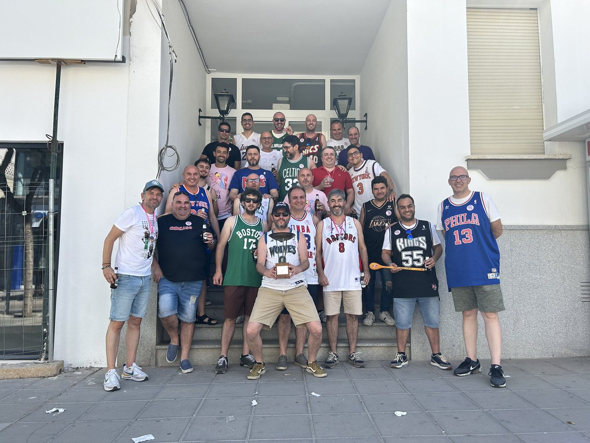 Pistolo76 tweet media