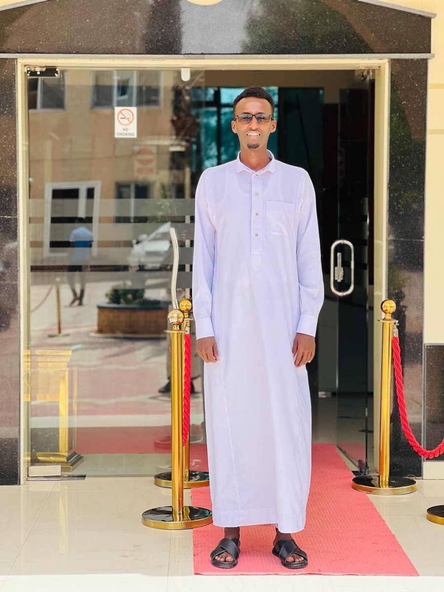 mohamoud_idiris's tweet photo. Dabshidka [sannadka] cusub ee Hijriga 1446'ka ayaa aan idinku tahniyadaynayaa. Sannad barwaaqo iyo badheedhe inoo horseeda Rabbi ha ka yeelo— culaysyada dhaqaale, siyaasaddeed, iyo amni ee dunida ka jira isbeddello khayr qaba Eebbe ha ka yeelo.🤲 https://t.co/EXHTZE5mNm