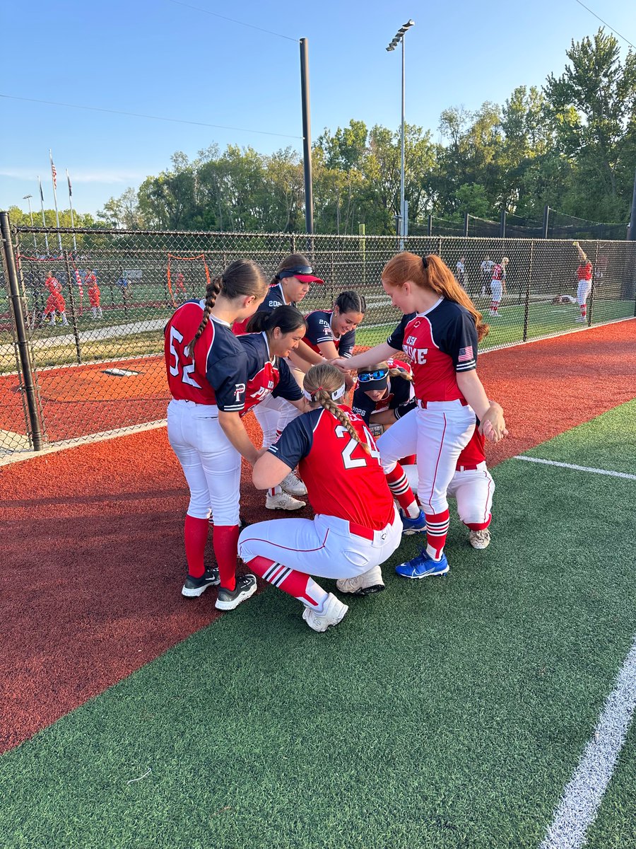 usaprime2008's tweet photo. This is the vibe going into 8am bracket on 5 hours of sleep #midwestfirecracker https://t.co/p1Cf6uYFO2