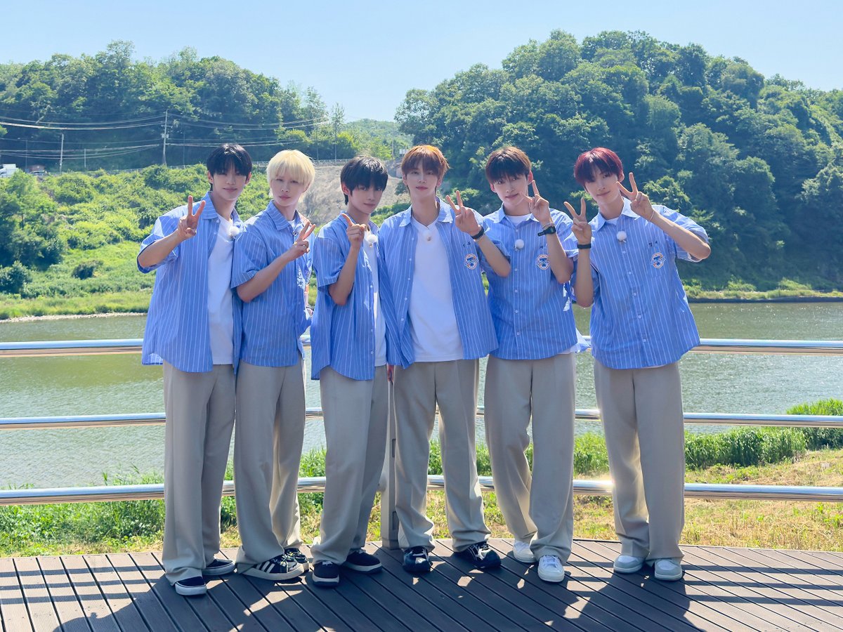 TWS_PLEDIS's tweet photo. [#TODAYWITHUS]
240707 돌박이일

#TWS #투어스 #247WithUs
#SUMMER_BEAT https://t.co/dORhVvSmov