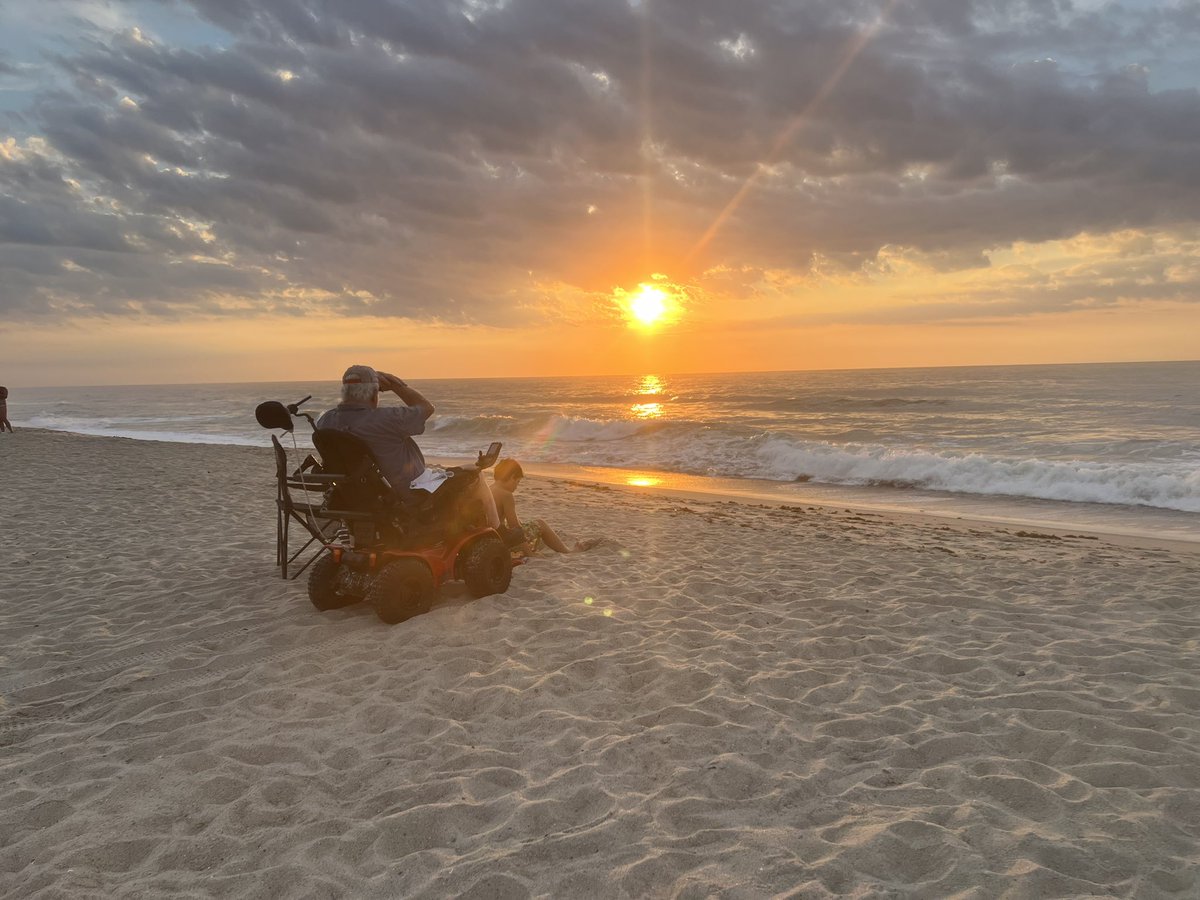 MaryHahnWard tweet media