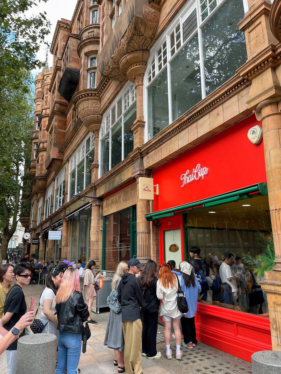 Thai milk tea queue||✅Thai cup
