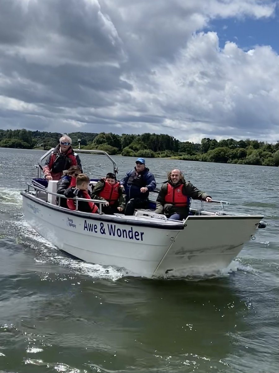 MarinersOfBewl's tweet photo. We had a great day yesterday at @bewlwater hosting six families from @DuchenneFSG It was a really windy day so we were unable to sail, but that didn’t stop everyone having fun out on the water in the wheelyboat, Awe and Wonder. Thank you @WheelyboatTrust https://t.co/WZ4dseXkYz