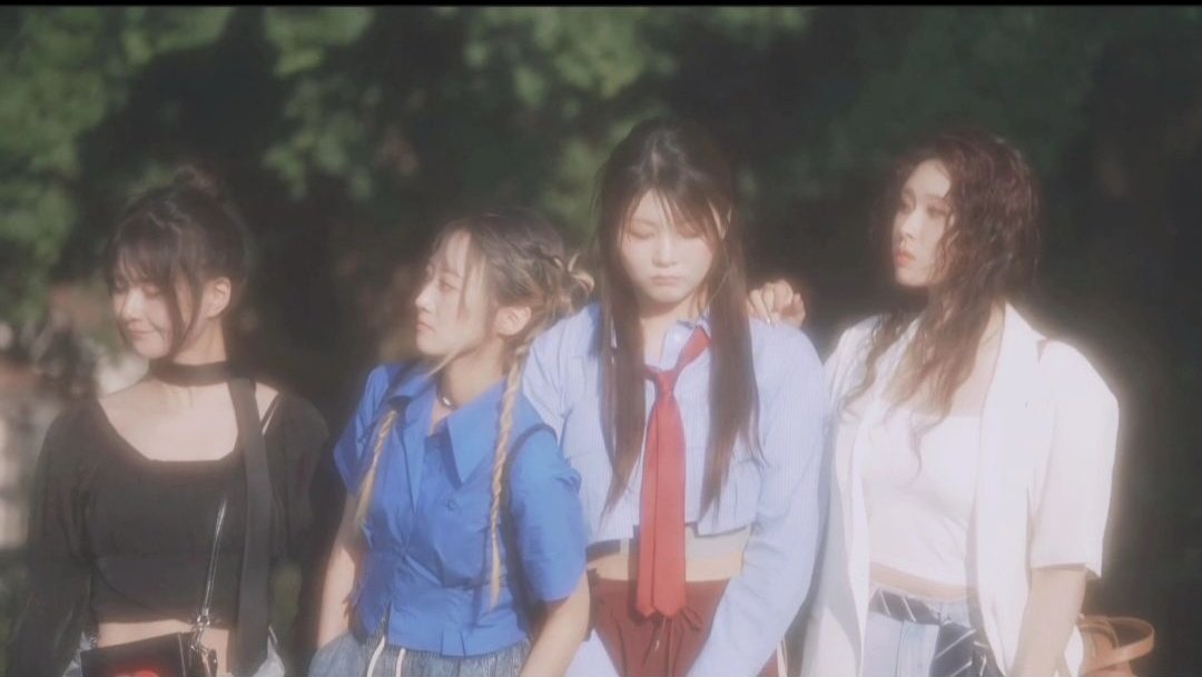 GR4i1VgbAAAxBJ6?format=jpg&name=medium