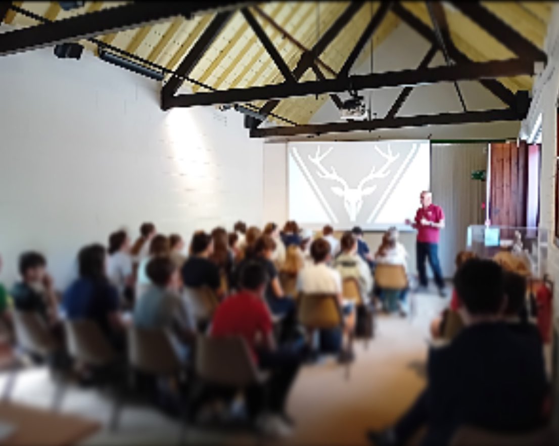 Last week the Geography team took Y7 students on a field trip to <a href="/ExmoorNP/">Exmoor National Park</a>. We completed obs of the medieval town, traffic surveys&amp; environment obs on the beacon in glorious sunshine! The students were responsible, confident &amp; showed curiosity throughout the day! #TheHaygroveWay