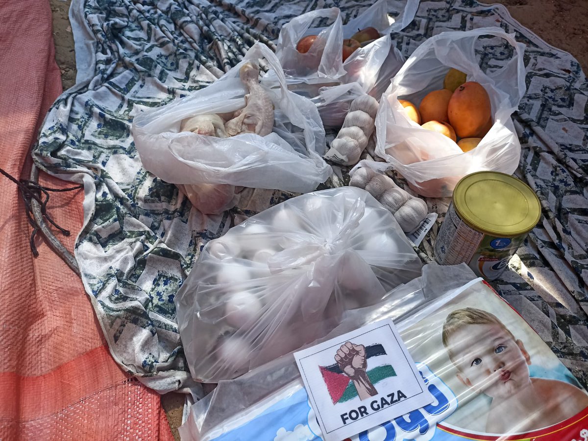 GazaDirectAid's tweet photo. Providing necessities to some displaced families today 
Together for Gaza relief 
https://t.co/vnKipLwl8X https://t.co/IDiP6227jY