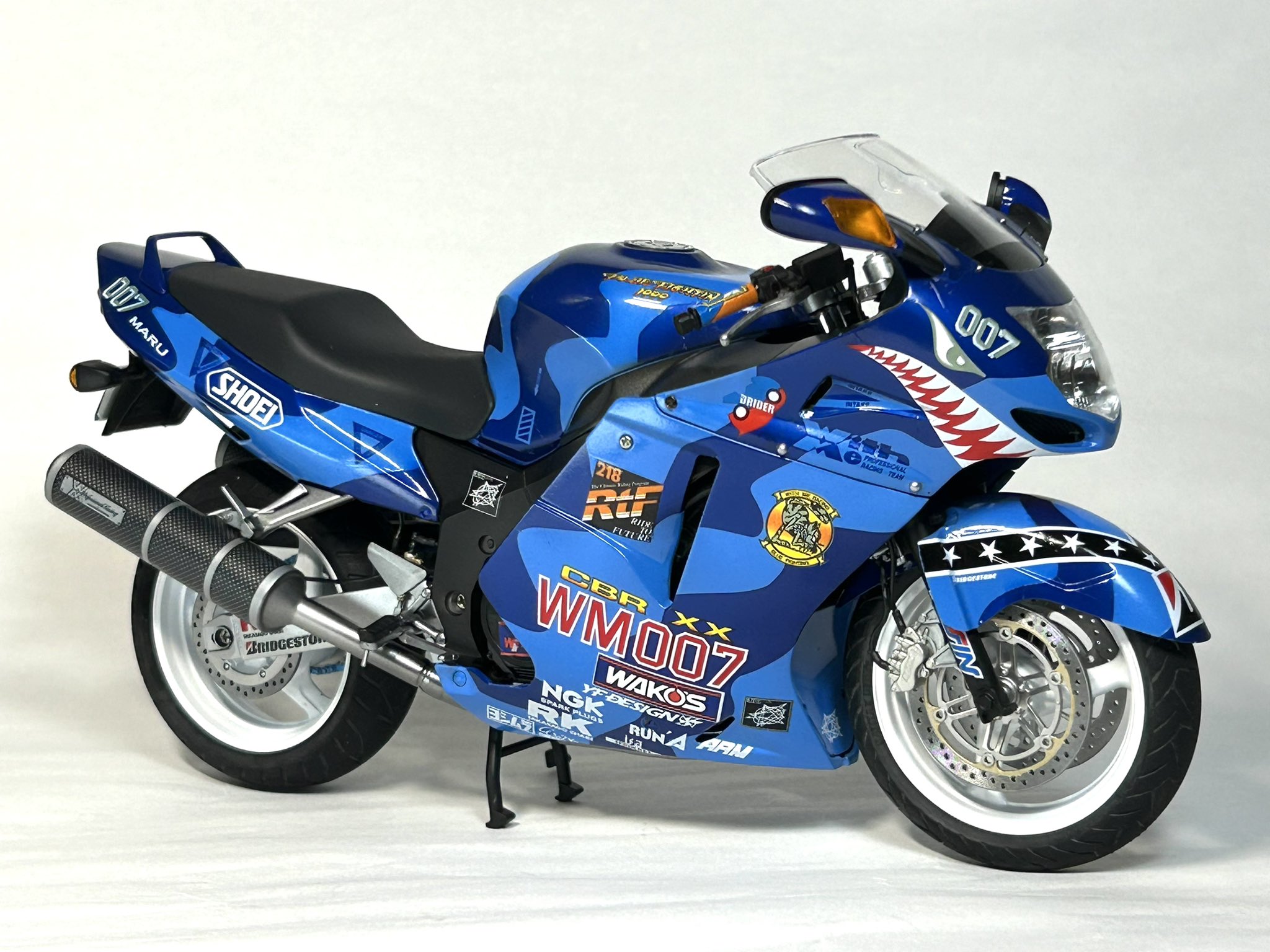 CBX プラモデル シービーエックス 1灯カウル＆デカールA タムタム 改造 