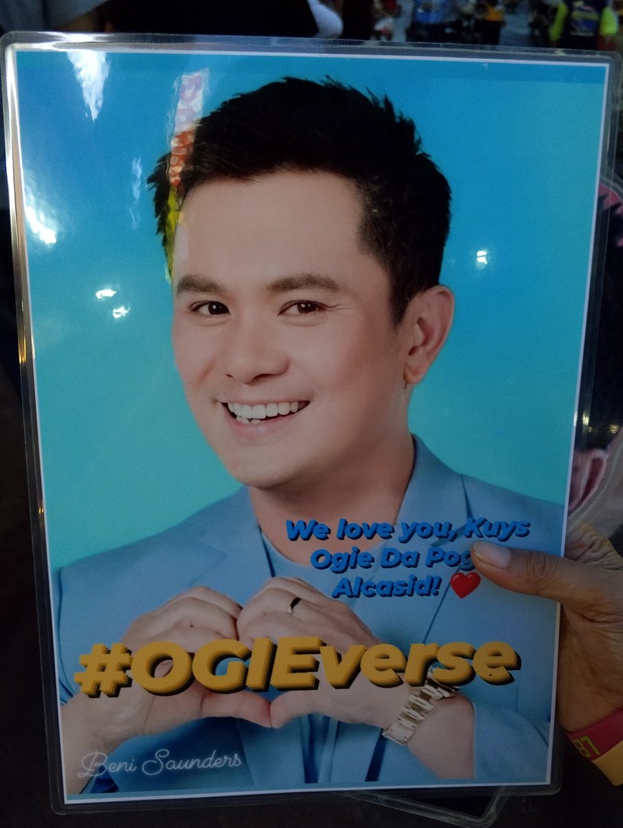 chickabenita79's tweet photo. We love you always po, kuys @ogiealcasid! ❤️❤️❤️
#OGIEverse
#OgieDaPogie
#OgieAlcasid #OneOfTheOAsMinions
#VGHugeFanLovesOA
#ViceGandaForever
#ViceGanda https://t.co/riUOCXEzGO