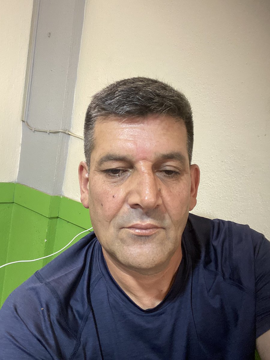 Selam. izmirden   bu gün yokmu eğlencek güzel bir bayan yanlızım