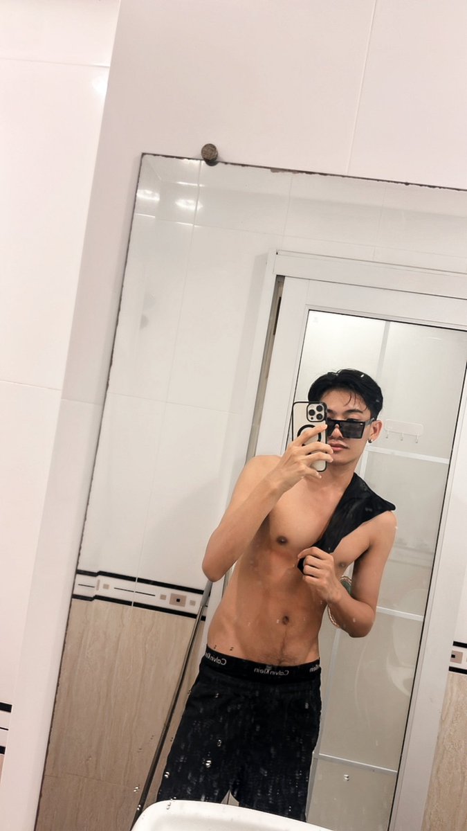 ppyo_yoyo's tweet photo. 😎  กลับมาแล้วค้าบบบบฝา��รีทวิตหน่อย https://t.co/zdl3shHsjv