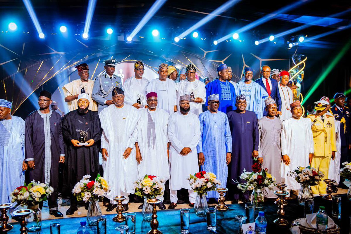 Mayor_ofph's tweet photo. The CEO of the National Agency for Science and Engineering Infrastructure (NASENI), Dr. Khalil Halilu, received the Engineering and Industrial Innovation award at the Nigeria Excellence Awards in Public Service held at the State House in Abuja. #NEAPSAward #KSH #ANewNASENI" https://t.co/v5I5AEeyie