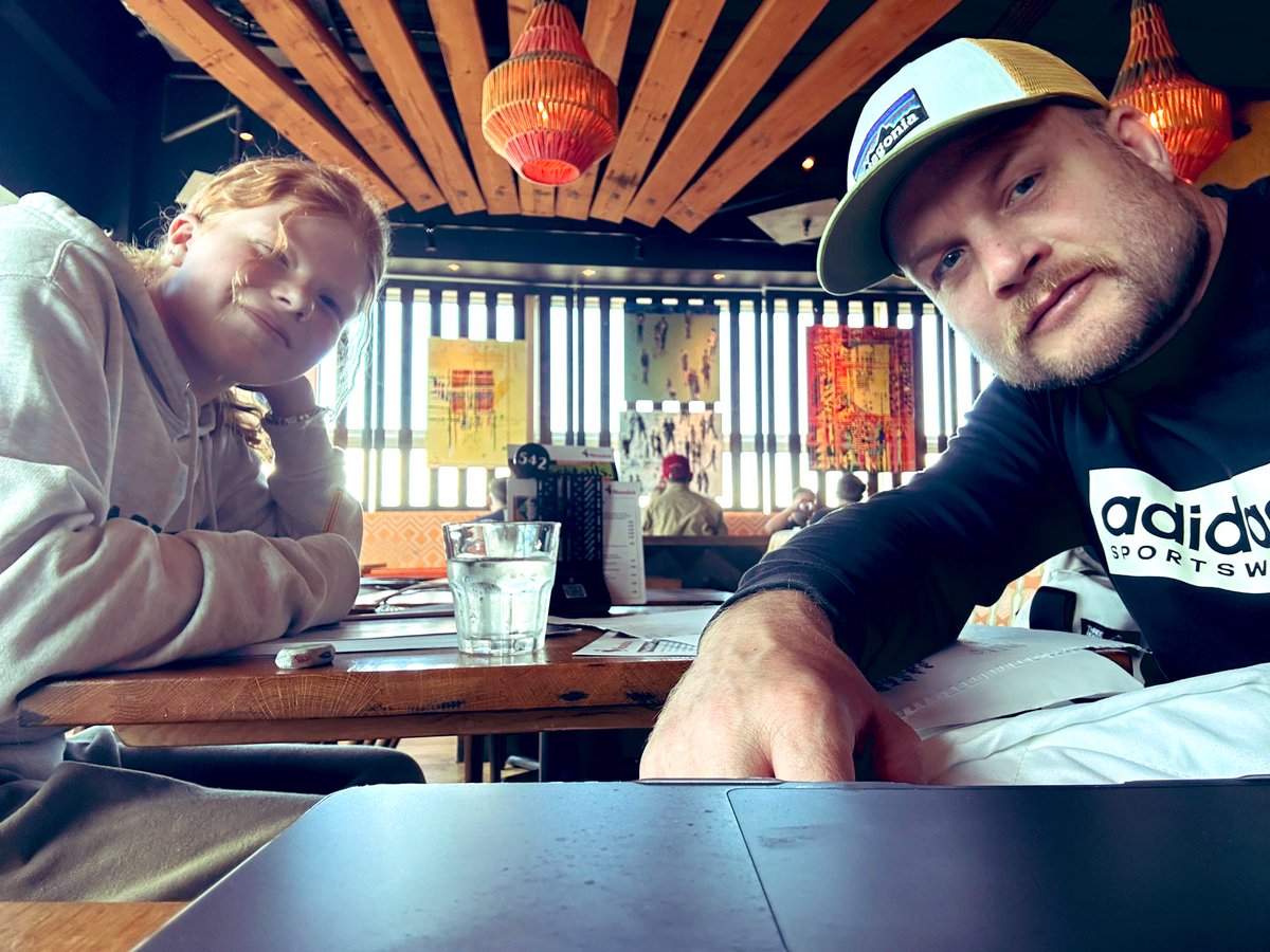 RussellEarnshaw tweet media