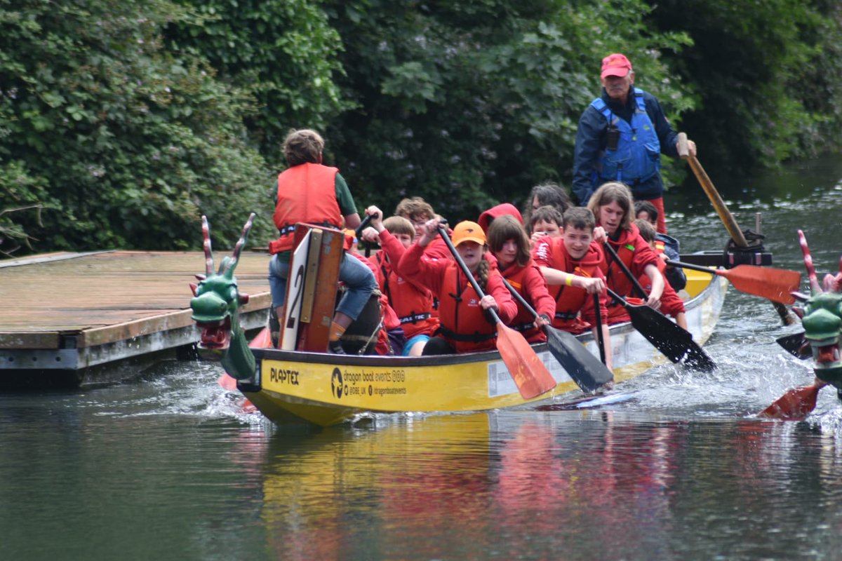 Wishing Team 1st Barnham all the best for today's  Chichester Rotary Dragonon Boat Challenge.
The event is organised by the Rotary Club of Chichester Priory, you can show your support for the team by donating at: justgiving.com/page/1stbarnha…
