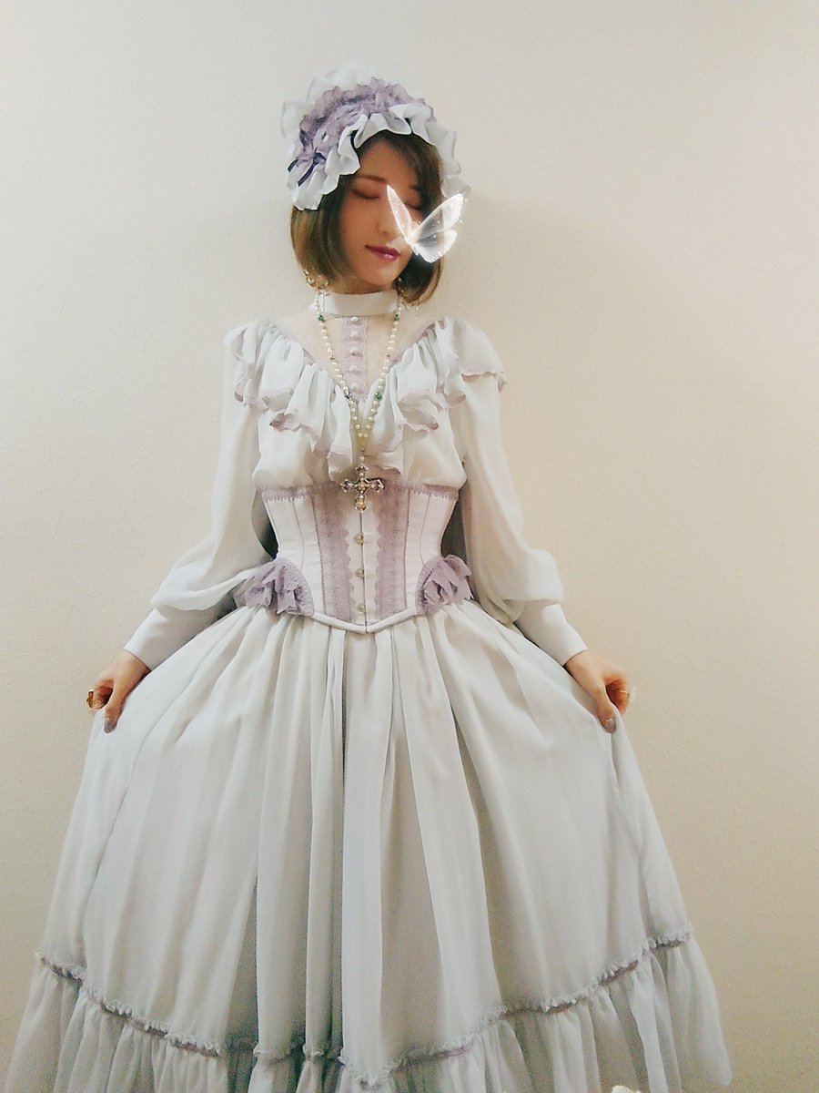 kinoharui_LILAC's tweet photo. #ヴィクトリアンランチ会 でした♡♡
お洋服 #abilletage 様
バッグ #limboussole 様(#バルドゥリスト)
アクセ #BfP 様 #BIRTH 様 #CIRQUE 様 #EternalPond 様 #EULALIA 様 #IrisBijoutier 様
ネイル #物語工房 様
お靴 #BERRYQ 様
#アビエタージュヴィクトリアンワンピースコーデ
#春依のお洋服 https://t.co/ITxcKu6jsX