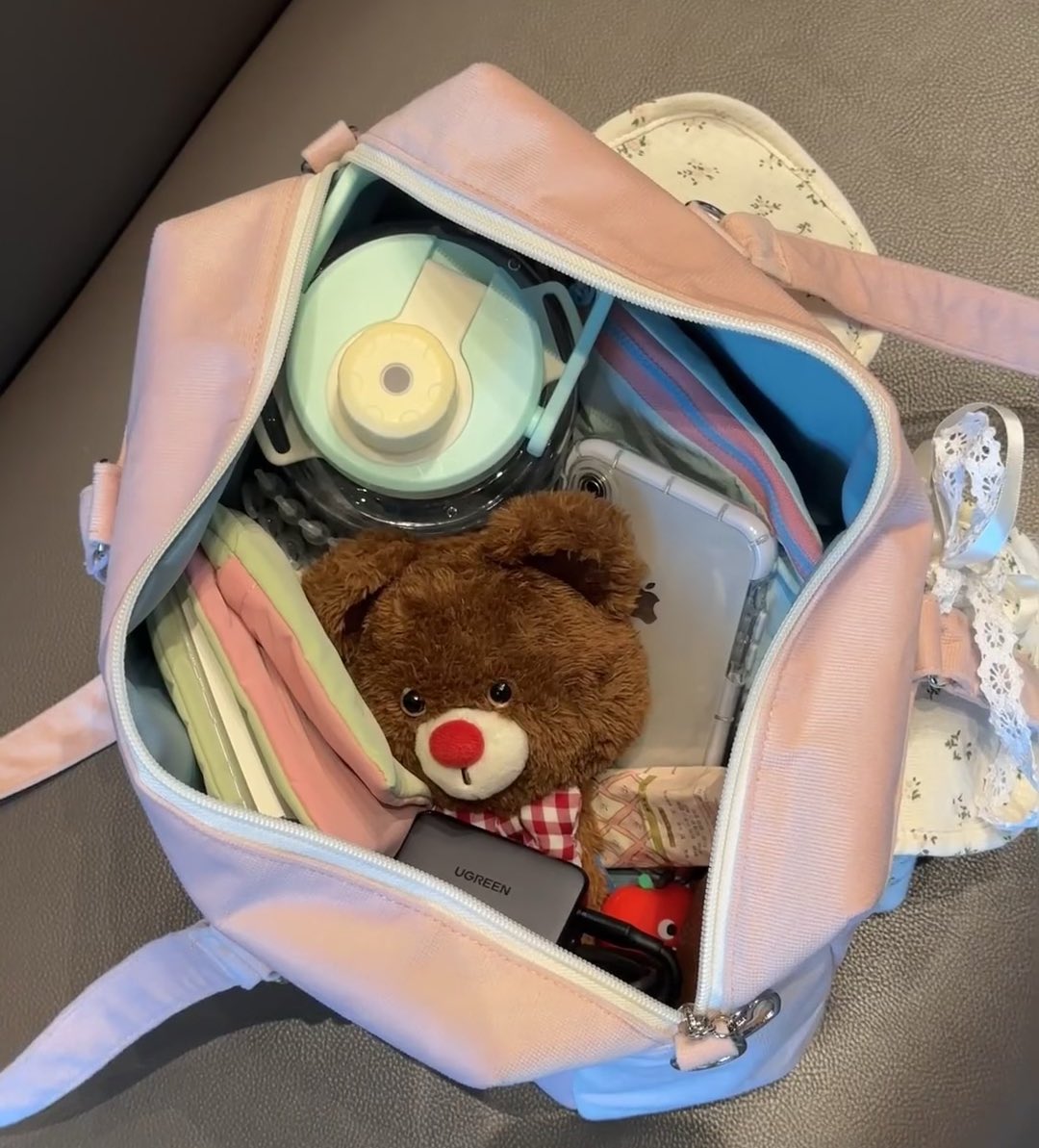 c0quetteuu's tweet photo. large capacity bag

a thread https://t.co/4GS8GPOSlI