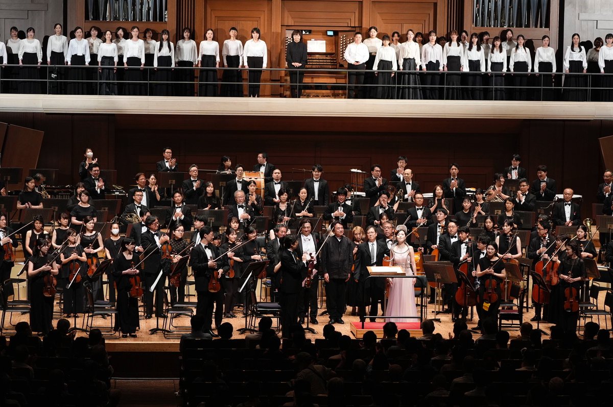 TriphonyHall's tweet image. 2024.7.7
ホルスト生誕150年記念
組曲「惑星」ボイジャー楽章付き&amp;lt;世界初演&amp;gt;
～愛し地球よ、さらば！ボイジャー宇宙航海の旅へ～

七夕の夕べ、新日本フィルと巡る壮大な宇宙航海の旅🌟
満席のご来場、誠にありがとうございました🚀

公演画像 (Ｃ)三浦興一

その他の画像➡
facebook.com/SumidaTriphony…