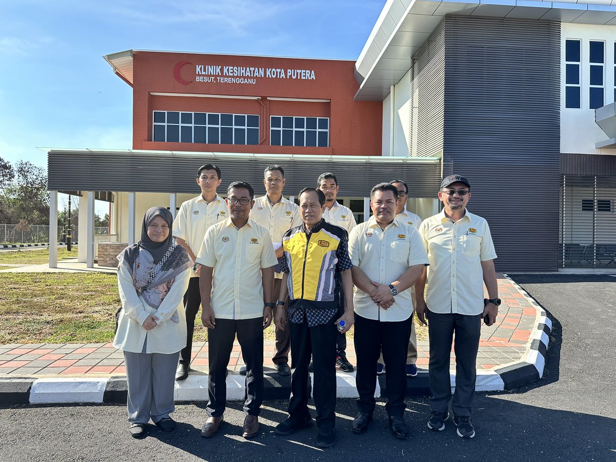 7.7.2024 | AHAD - Lawatan YB Datuk Seri Haji Ahmad Bin Maslan, Timbalan Menteri Kerja Raya ke Projek Seliaan Jabatan Kerja Raya Daerah Besut , Terengganu.  
<a href="/JKRTerengganu/">JKR Terengganu</a> 
<a href="/HasliJKR/">Hasli Ibrahim (Ir. Dr.)</a> 
<a href="/MohdIzainudin/">Mohd izainudin Ibrahim</a> 
<a href="/NurulasikinH/">Nurulasikin</a> 
<a href="/ibrahimmatadam/">Ibrahim Adam</a>