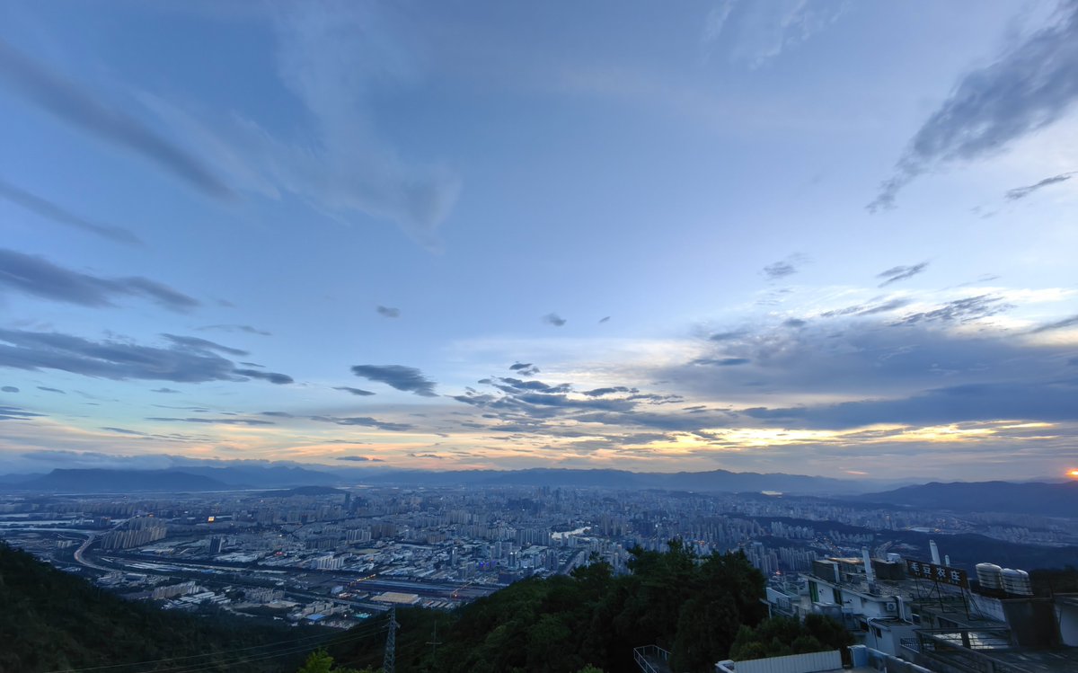 In late June, I attended the largest youth exchange event since the establishment of diplomatic relations between China and the US, held in Fuzhou, the capital of Fujian Province in southeast China. Interacting with professionals and students from various sectors in the US, t