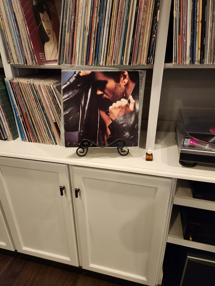 AMMahler3206's tweet photo. This morning's vacation reentry is brought to you by George Michael Faith. https://t.co/HrNtn1BekM